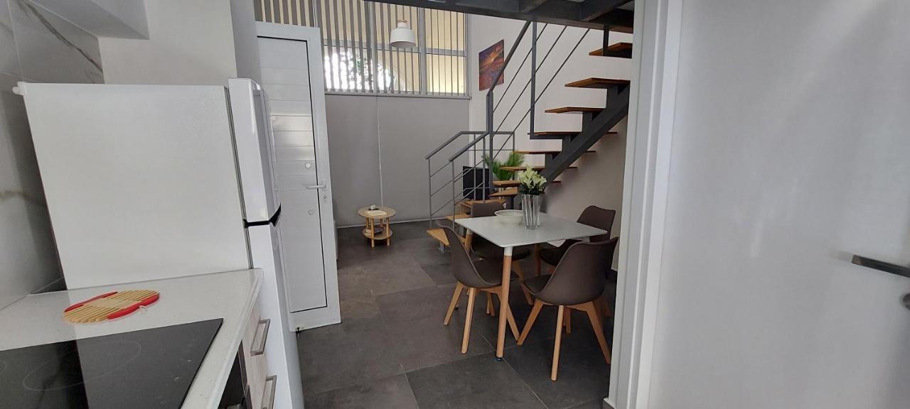 Eleantre Holiday Apartments Paphos Ngoại thất bức ảnh