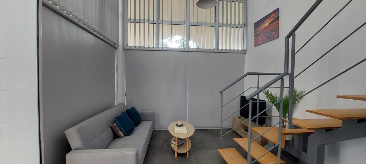 Eleantre Holiday Apartments Paphos Ngoại thất bức ảnh