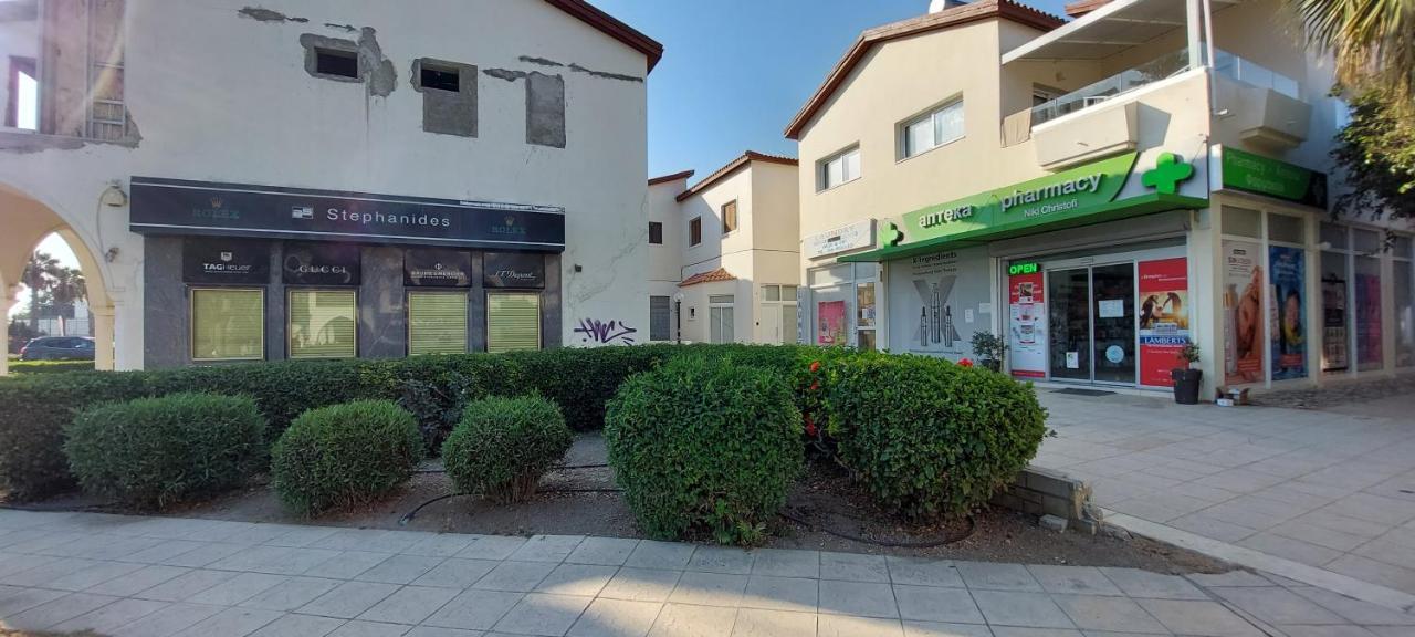 Eleantre Holiday Apartments Paphos Ngoại thất bức ảnh